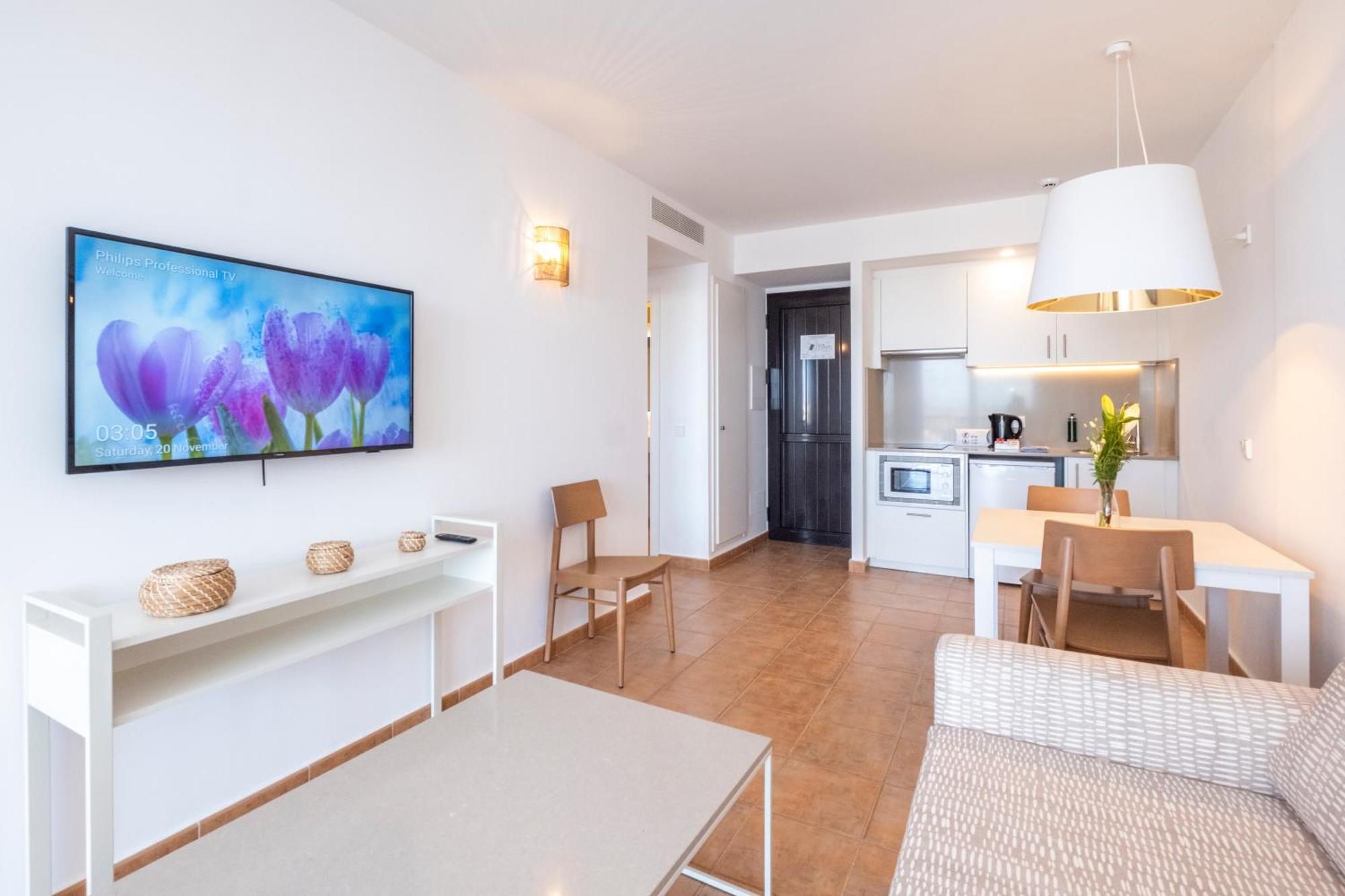 Calallonga Hotel Menorca Маон Екстер'єр фото