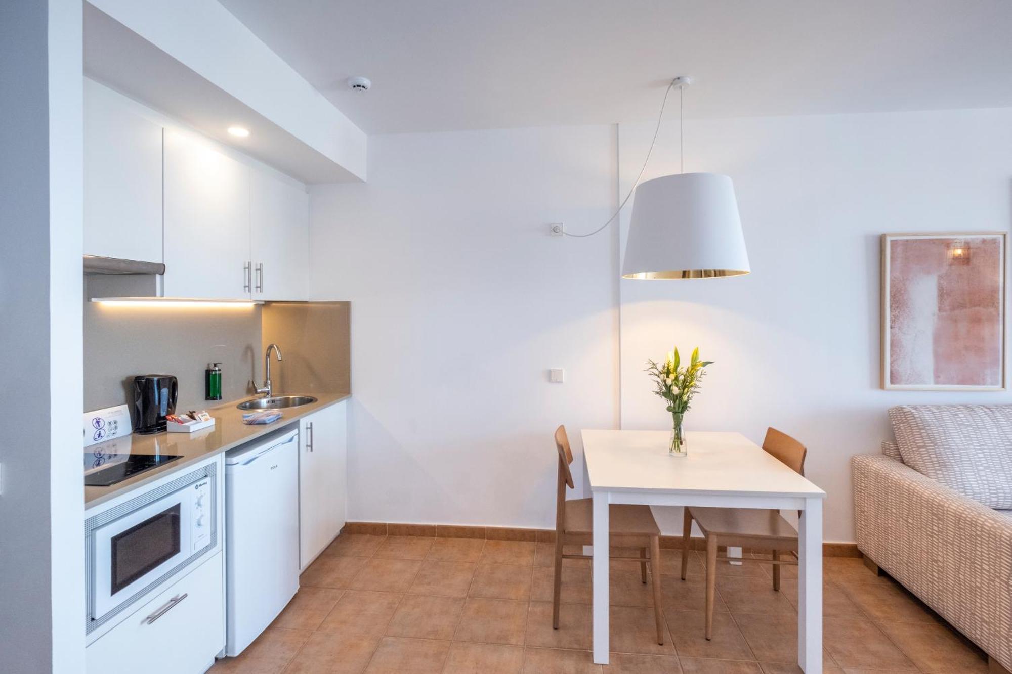 Calallonga Hotel Menorca Маон Екстер'єр фото