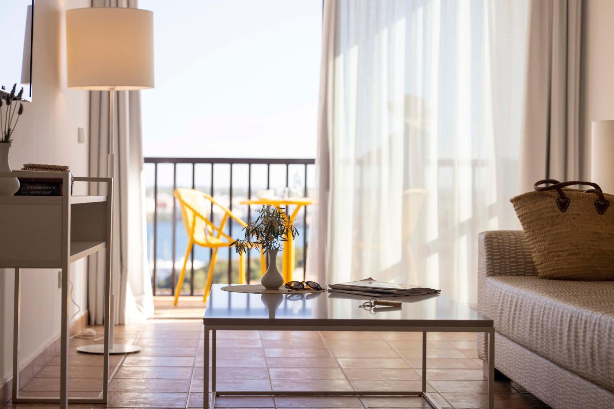 Calallonga Hotel Menorca Маон Екстер'єр фото